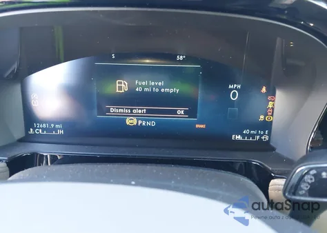 2023 Lincoln Corsair Standard z USA, uszkodzony, nr VIN 5LMCJ1CA0PUL13081